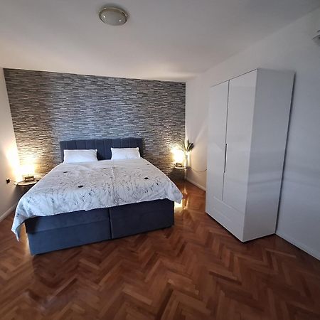 Apartment Little Princess Dora Senj  Buitenkant foto