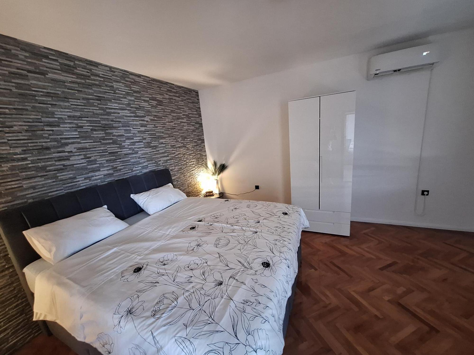 Apartment Little Princess Dora Senj  Buitenkant foto