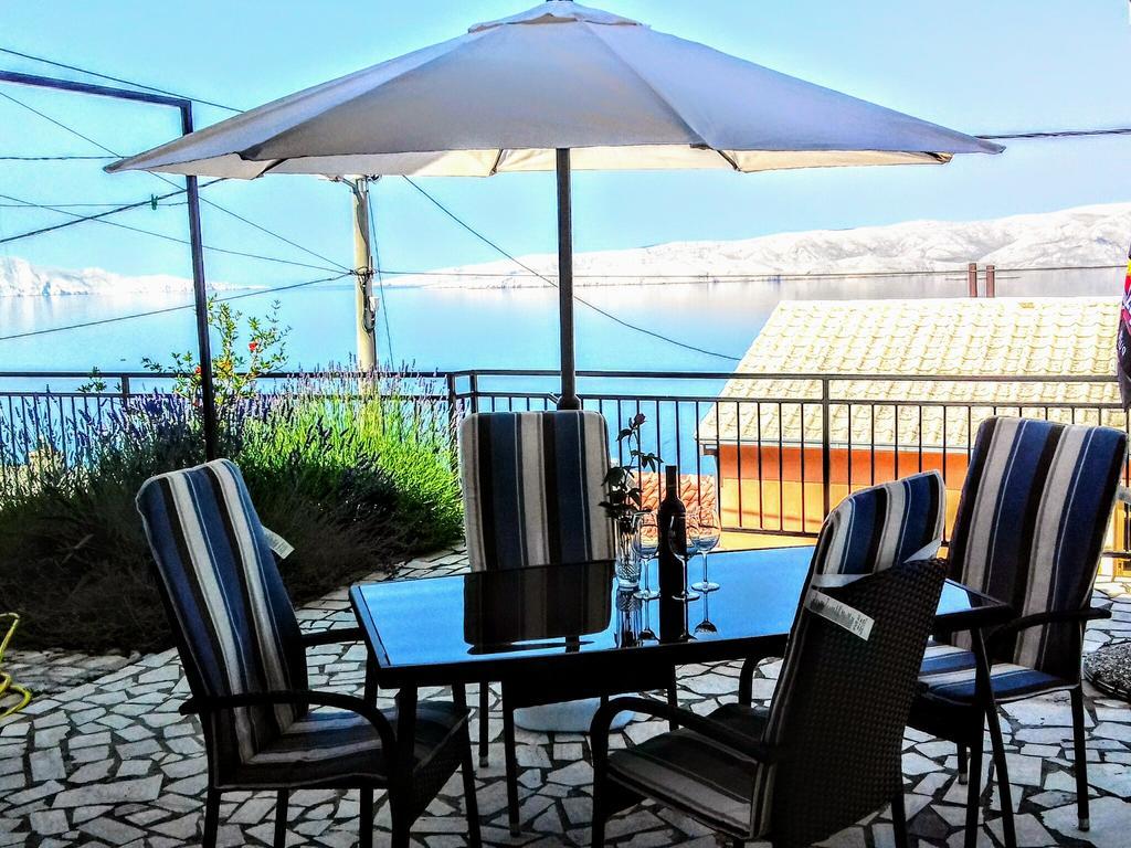 Apartment Little Princess Dora Senj  Buitenkant foto