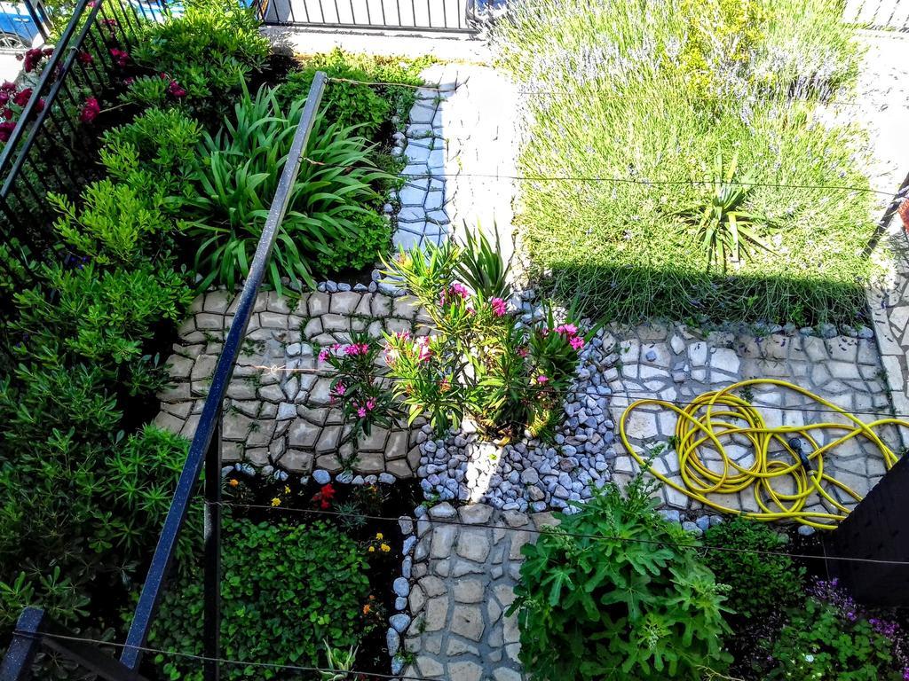 Apartment Little Princess Dora Senj  Buitenkant foto