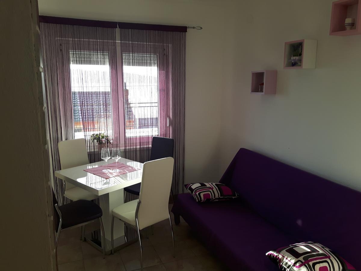 Apartment Little Princess Dora Senj  Buitenkant foto