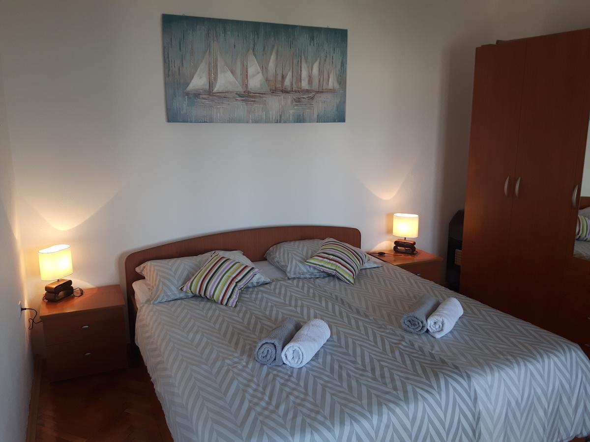 Apartment Little Princess Dora Senj  Buitenkant foto