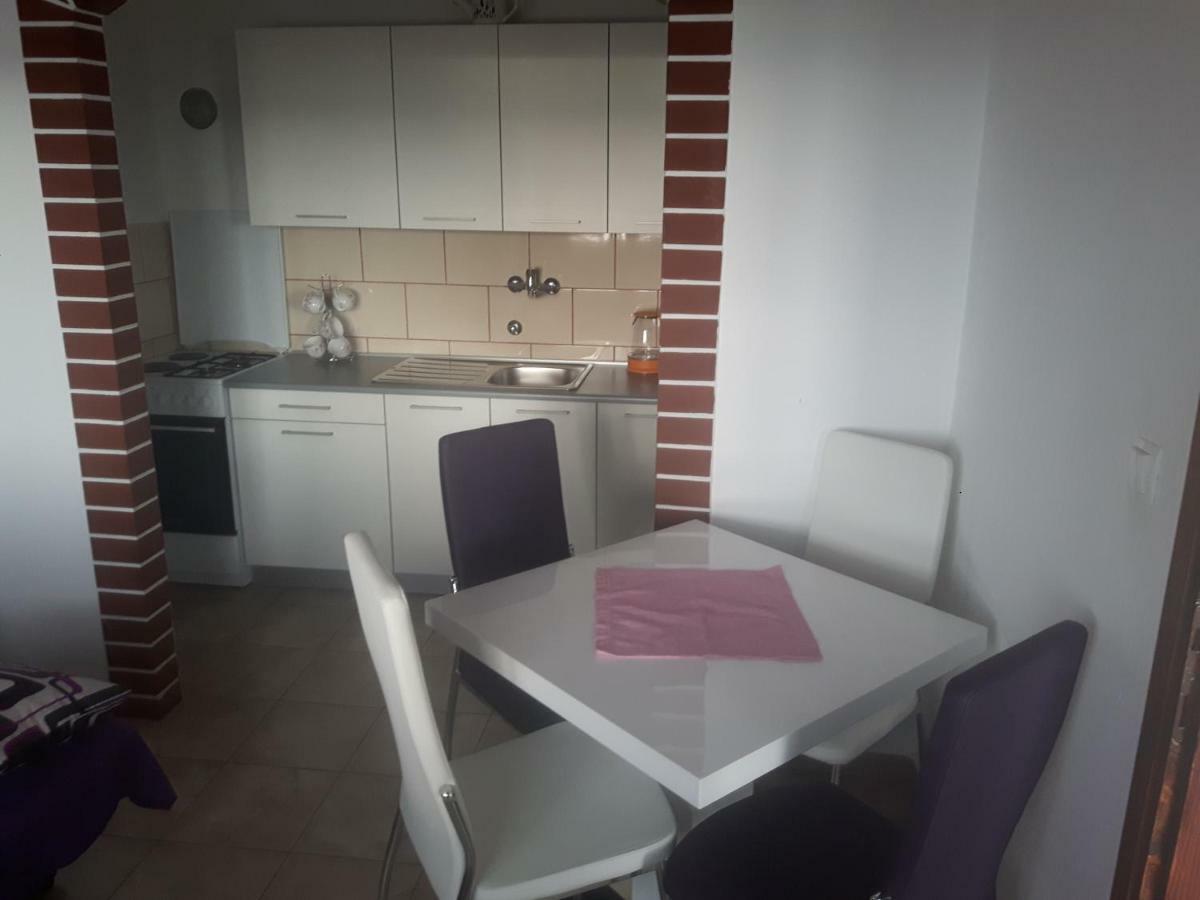 Apartment Little Princess Dora Senj  Buitenkant foto